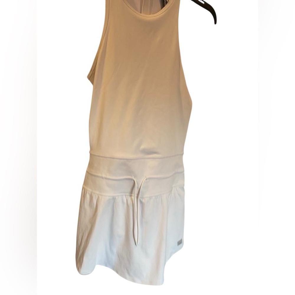 NWT Vuori daily tennis dress WHITE Size XS